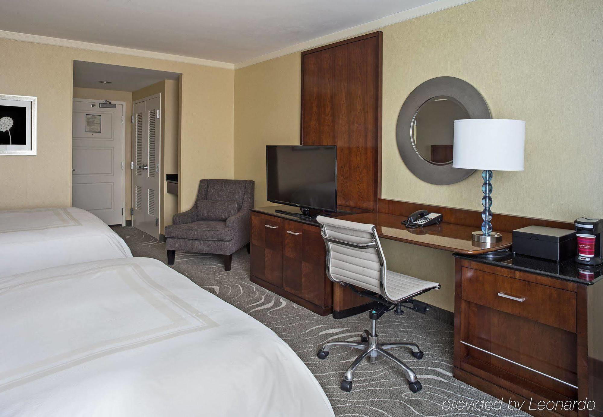Newport News Marriott At City Center Exterior foto